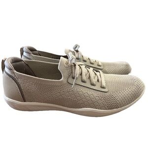 Skechers Newbury ST Womens Shoes Size 8 Running Natural Lace-Up Sneakers
